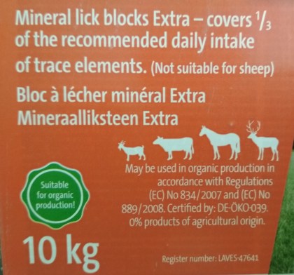 SOLSEL Extra (10 kg) solno-miner&aacute;ln&iacute; liz skot, koně, kozy a zvěř (EKO) kostka