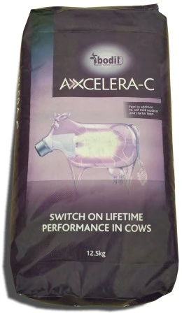 AXCELERA-C (12,5 kg) granulovan&aacute; ml&eacute;čn&aacute; KS