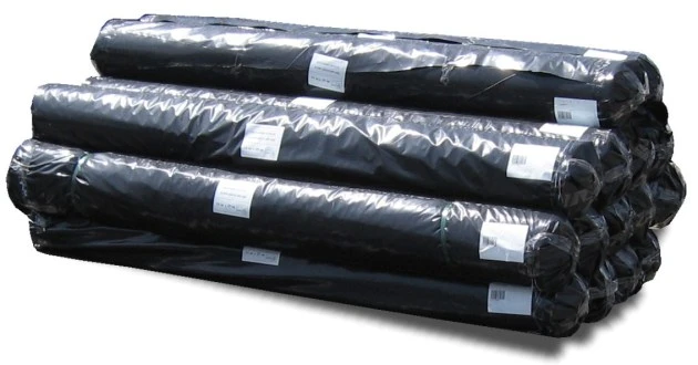 Sil&aacute;žn&iacute; plachta 8 x 50 m (150 &micro;m) čern&aacute;