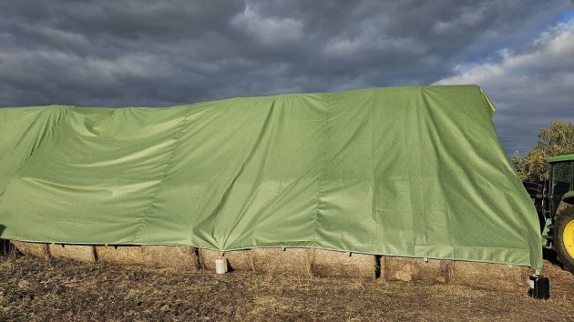 Kryc&iacute; plachta na bal&iacute;ky Green Netex (13,5 x 12,5 m) zelen&aacute;